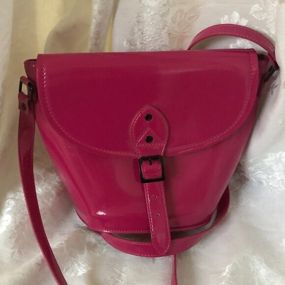 HIBOU PINK PATENT CROSSBODY BAG - Picture 14 of 16